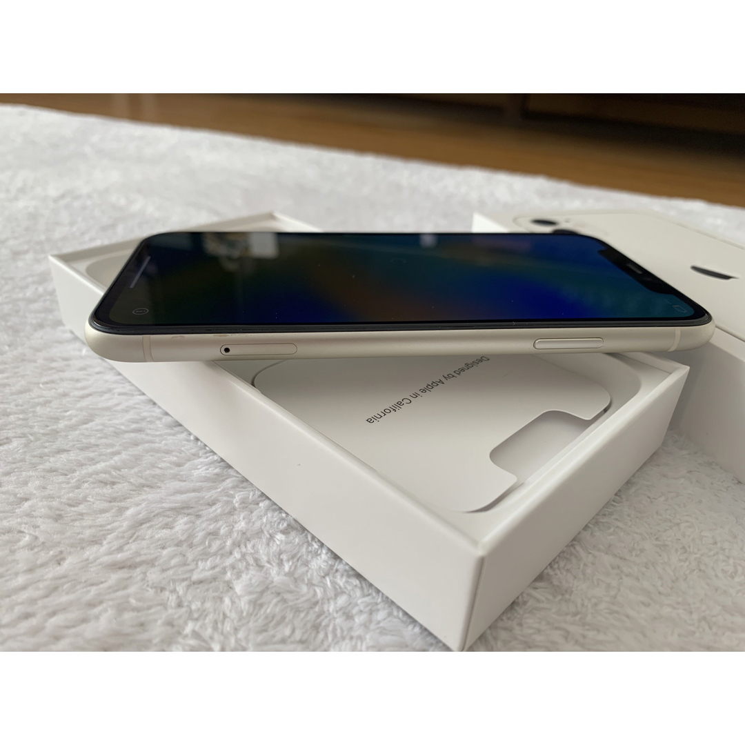 【美品】Apple iPhone11 128GB ホワイト SIMフリー 5