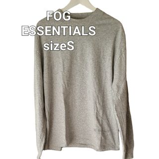 フィアオブゴッド(FEAR OF GOD)のFOG ESSENTIALS バックロゴプレート 長袖tシャツ sizeS(Tシャツ/カットソー(七分/長袖))