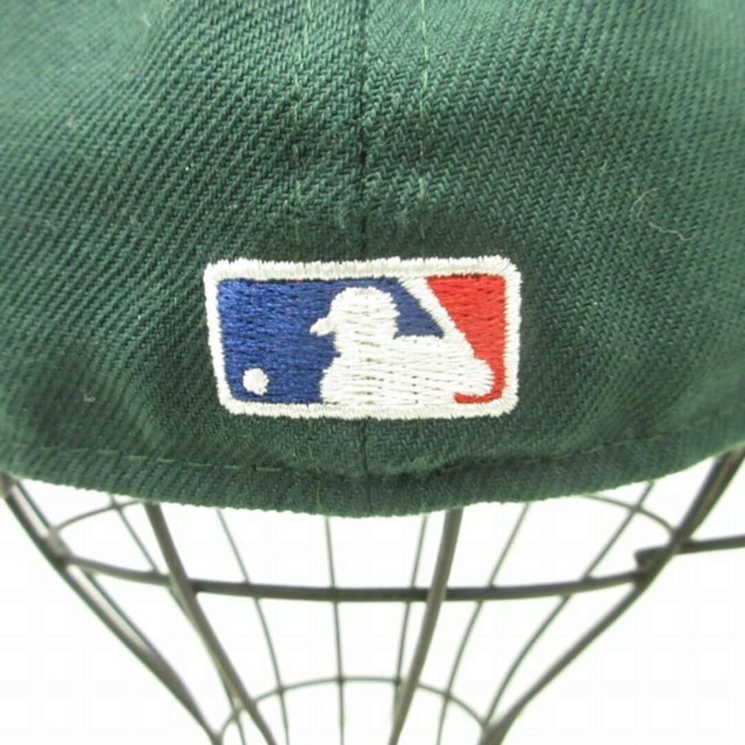 NEW ERA(ニューエラー)のニューエラ ×エメレオンドレ ロゴ刺繡 キャップ 帽子 緑 59.6㎝ メンズの帽子(その他)の商品写真