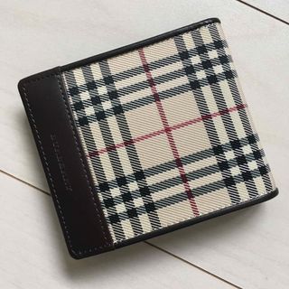 バーバリー(BURBERRY) ビンテージ 財布(レディース)の通販 100点以上 ...