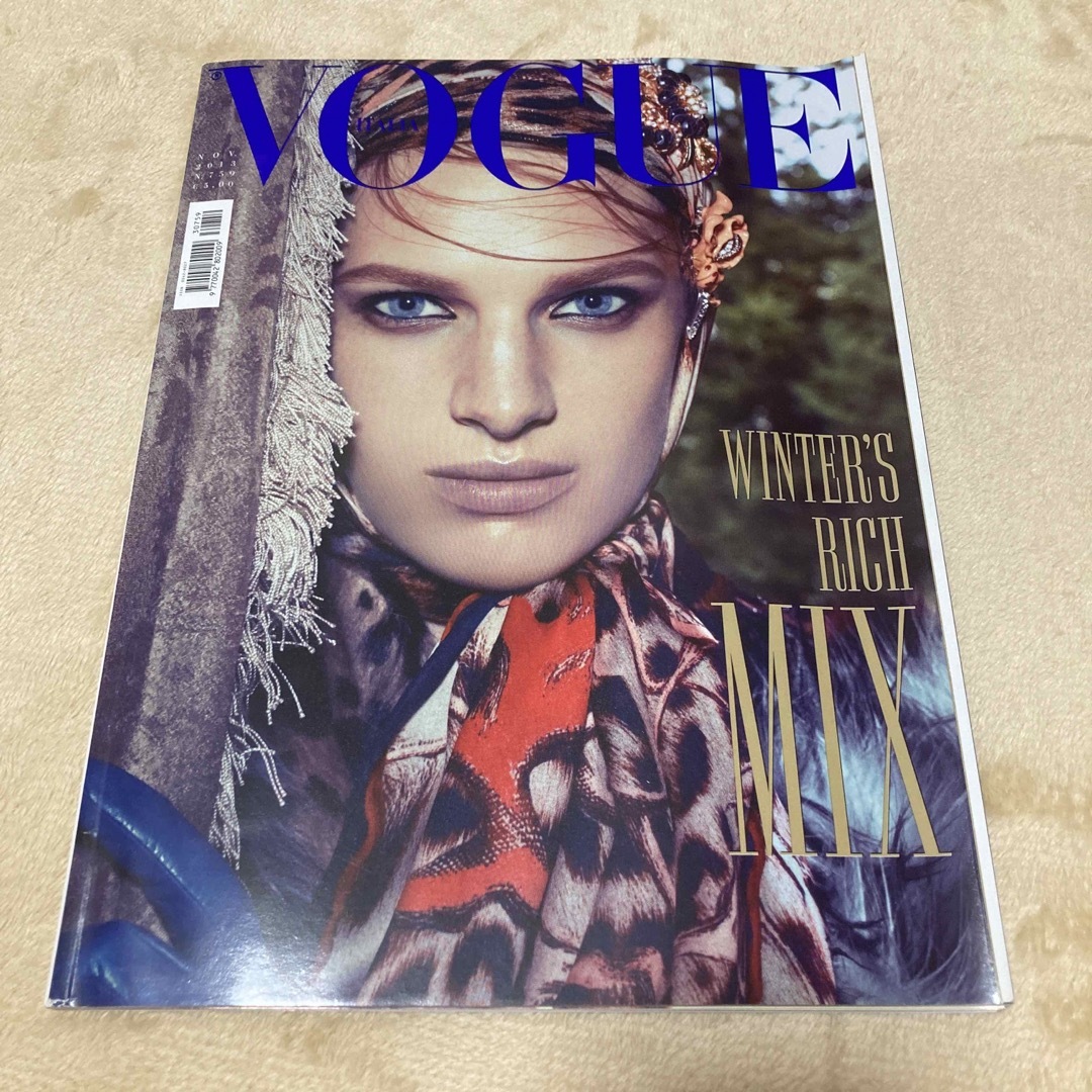 VOGUE 2013 N.759 エンタメ/ホビーの雑誌(ファッション)の商品写真