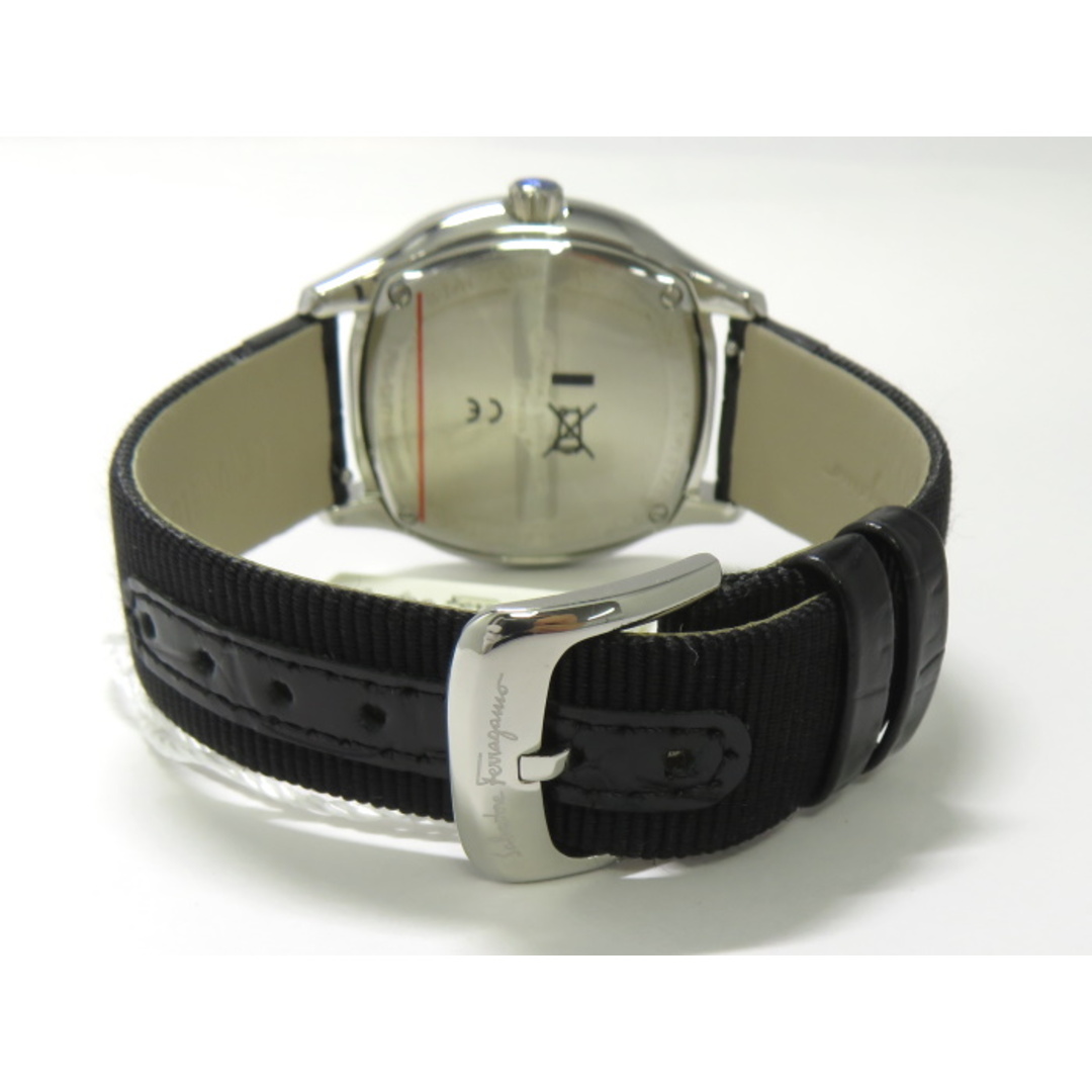FERRAGAMO - Salvatore Ferragamo 腕時計 クォーツ 黒文字盤 F42 FERRAGAMO - Salvatore Ferragamo 腕時計 クォーツ 黒文字盤 F42