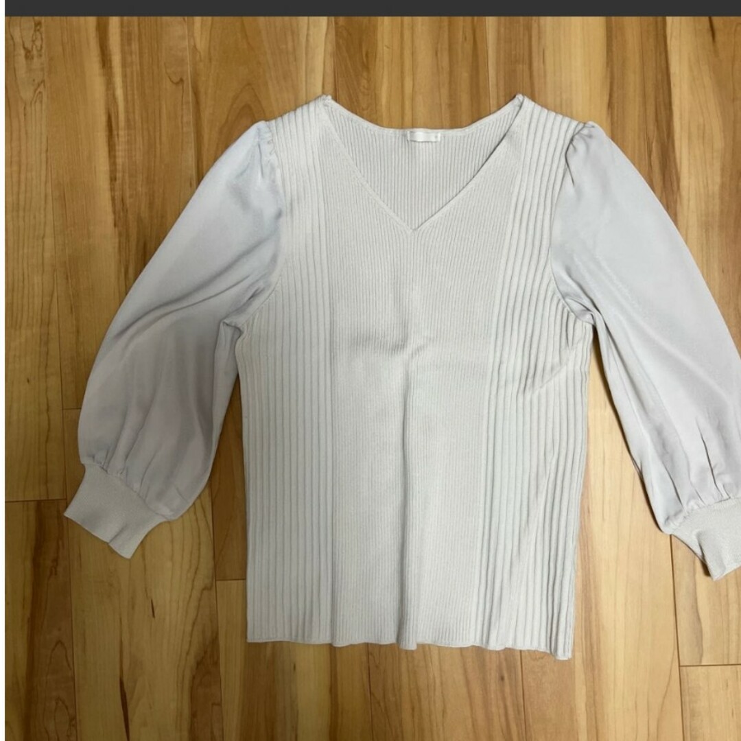 GU(ジーユー)のGU サテンスリーブセーター 7分袖 トップス カットソー M ナチュラル メンズのトップス(Tシャツ/カットソー(七分/長袖))の商品写真