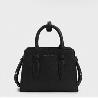 チャールズアンドキース(Charles and Keith)のCHARLES & KEITH ダブルトップハンドル ストラクチャードバッグ(ショルダーバッグ)