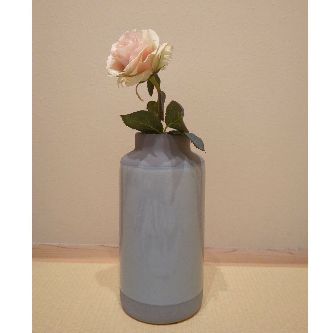 ACTUS(アクタス)の花瓶 インテリア/住まい/日用品のインテリア小物(花瓶)の商品写真
