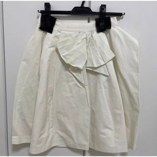 ランバンオンブルー　リボンタックスカート