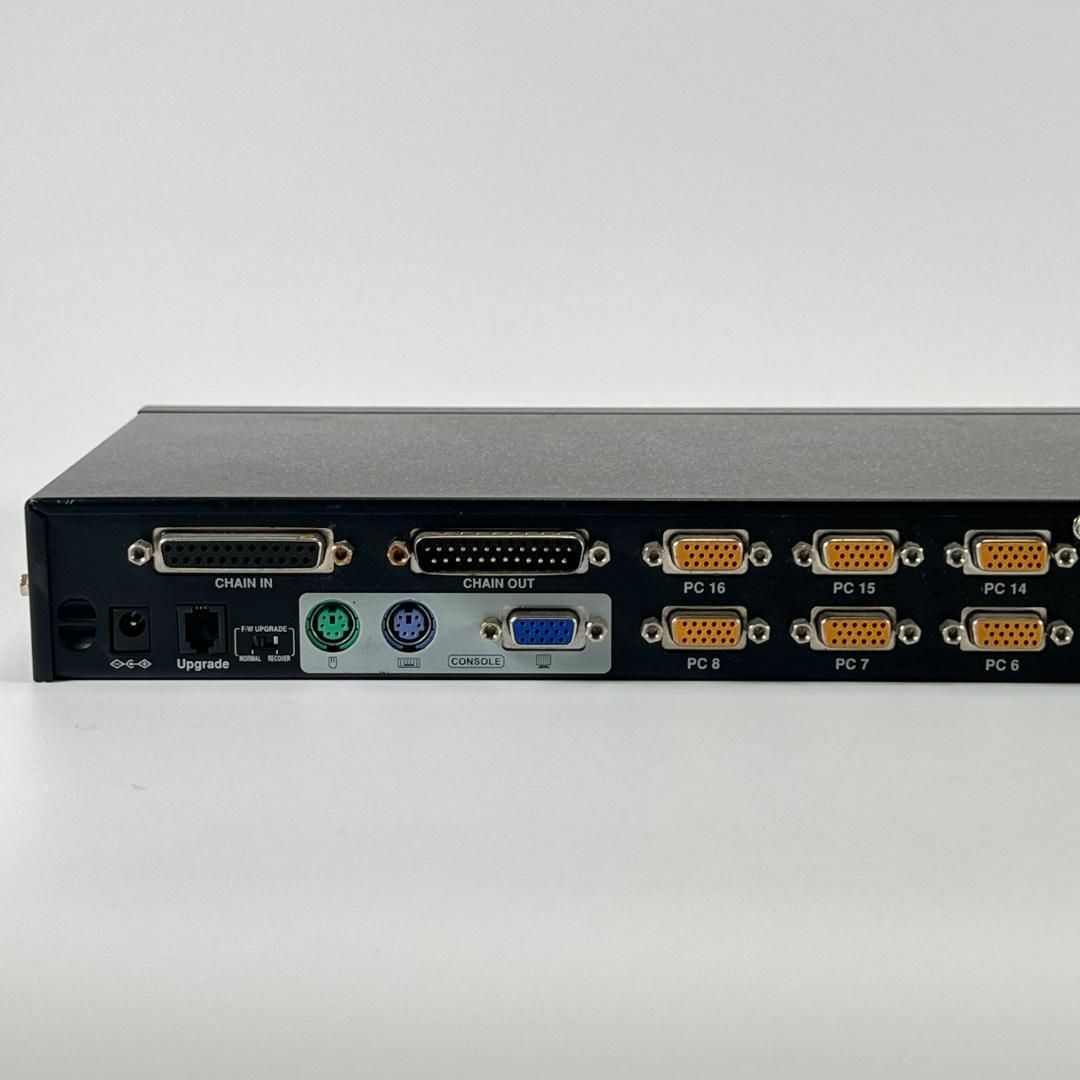 コレガ COREGA CG-PC16KVMHGR 【CPU自動切替器 16台用】 コレガ COREGA CG-PC16KVMHGR 【CPU自動切替器 16台用】