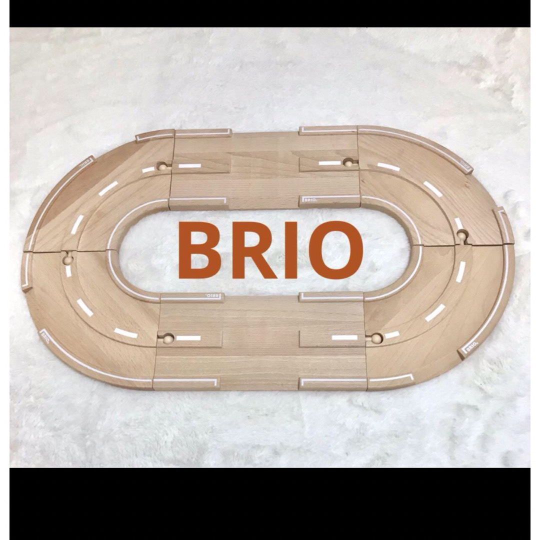 BRIO(ブリオ)のBRIO ブリオ　カーブ道路４枚　直線道路3枚　クレーンセット エンタメ/ホビーのおもちゃ/ぬいぐるみ(鉄道模型)の商品写真