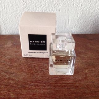 ナルシソロドリゲス(narciso rodriguez)のNarciso Rodriguez 香水(香水(女性用))