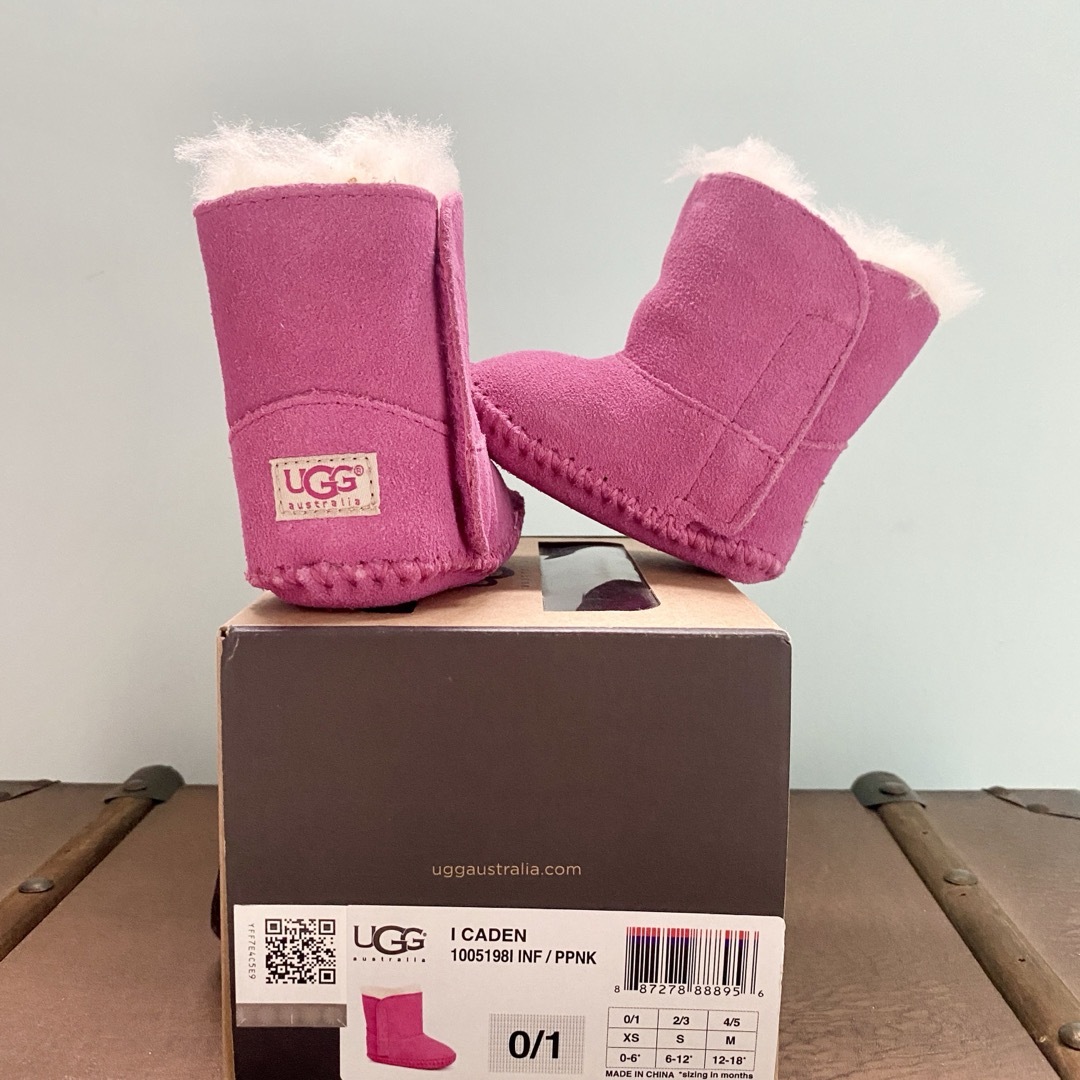 新品 UGG ベビークラシック プリンセスピンク 6か月 0/1 9cm