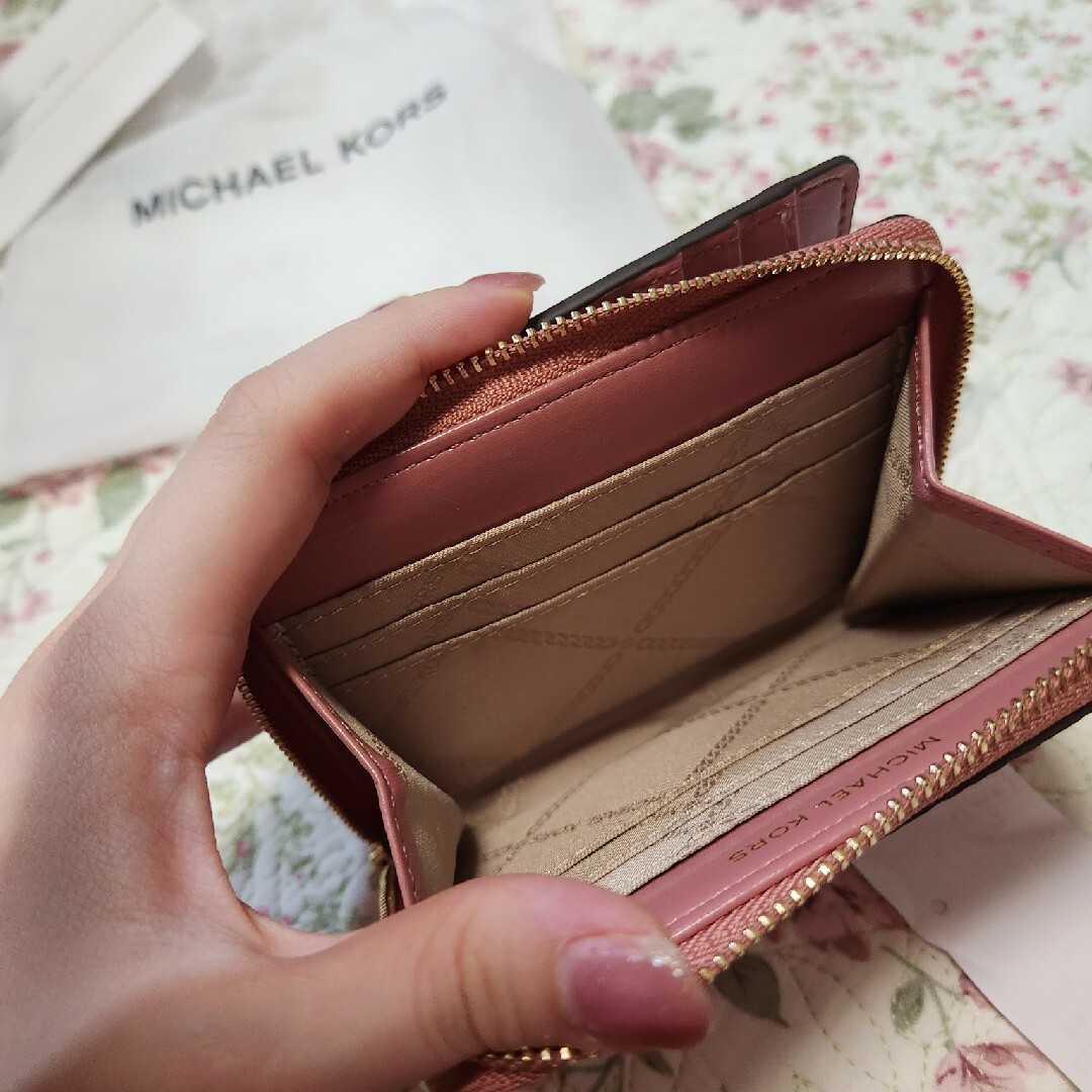 新品未使用　マイケルコース可愛い三つ折り財布