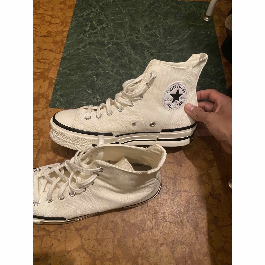 CONVERSE - 新品 CONVERSE CHUCK 70 PLUS HI ホワイトの通販 by ...