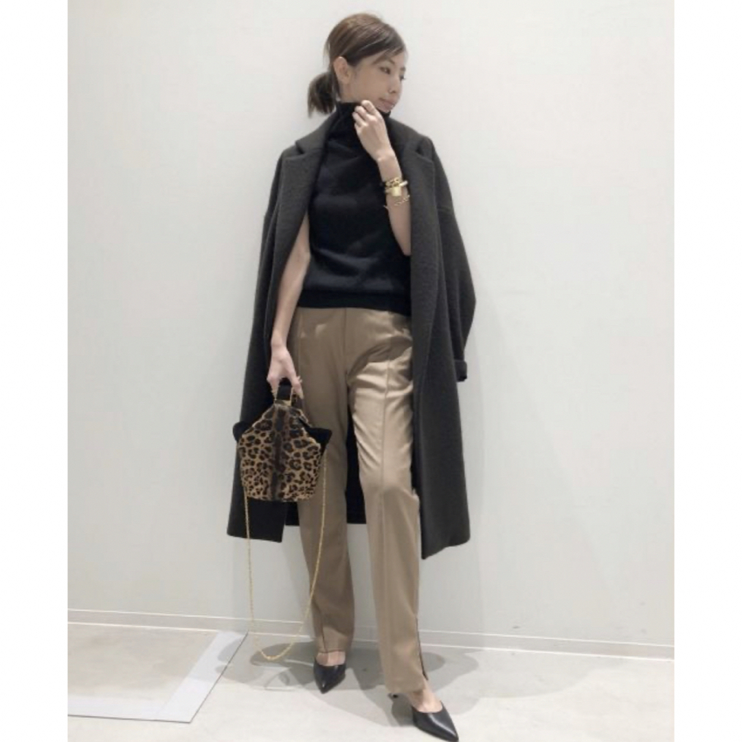 L'Appartement DEUXIEME CLASSE(アパルトモンドゥーズィエムクラス)のL'Appartement Col Pierrot side zip pants レディースのパンツ(カジュアルパンツ)の商品写真