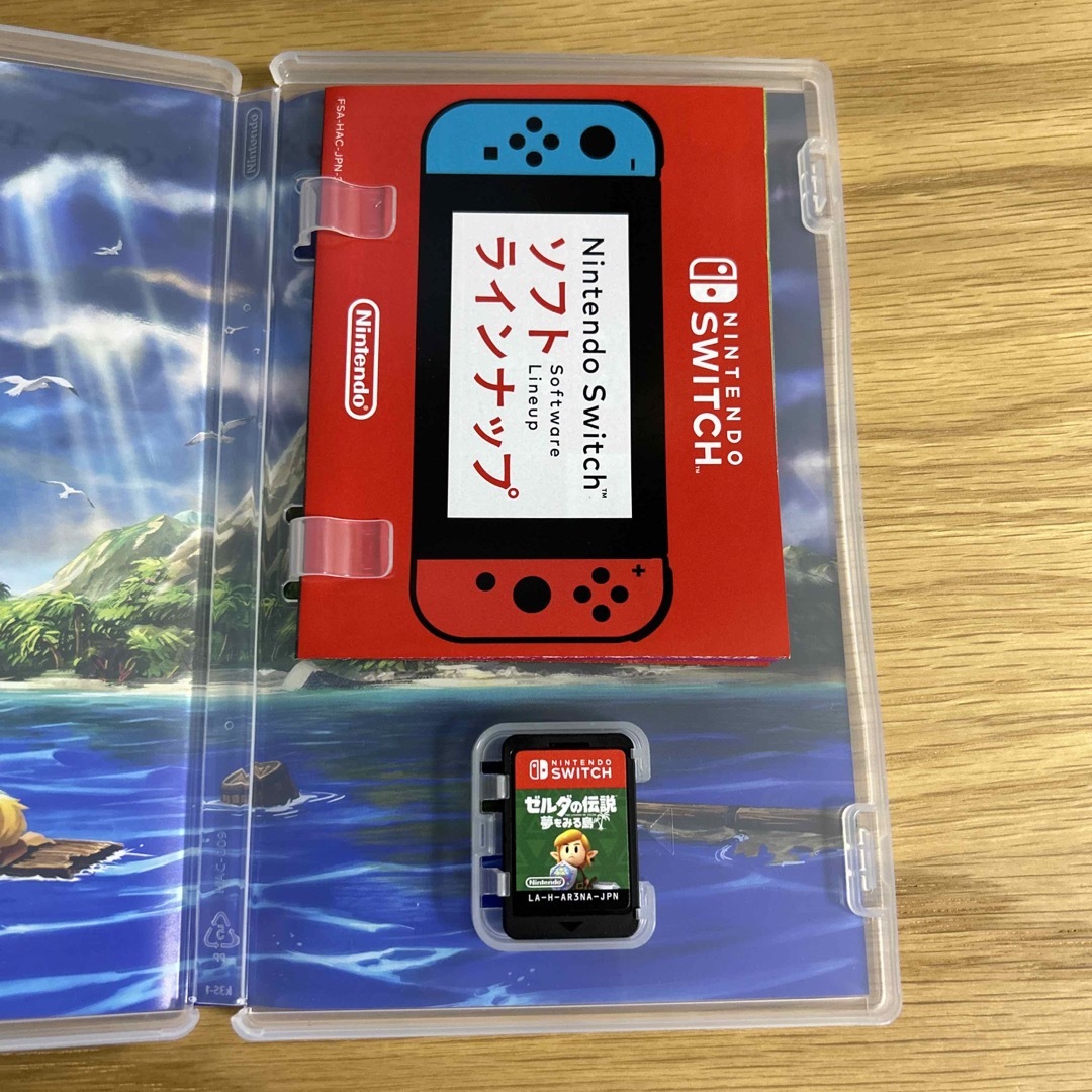 Nintendo Switch(ニンテンドースイッチ)のゼルダの伝説 夢をみる島 Switch 中古 エンタメ/ホビーのゲームソフト/ゲーム機本体(家庭用ゲームソフト)の商品写真