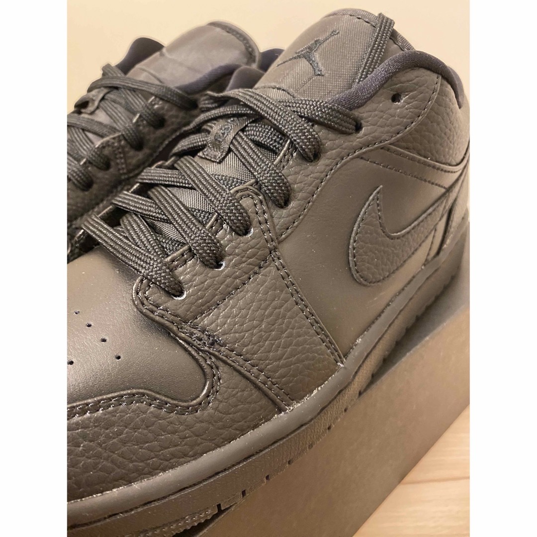 NIKE AIR JORDAN 1 LOW "Triple Black"