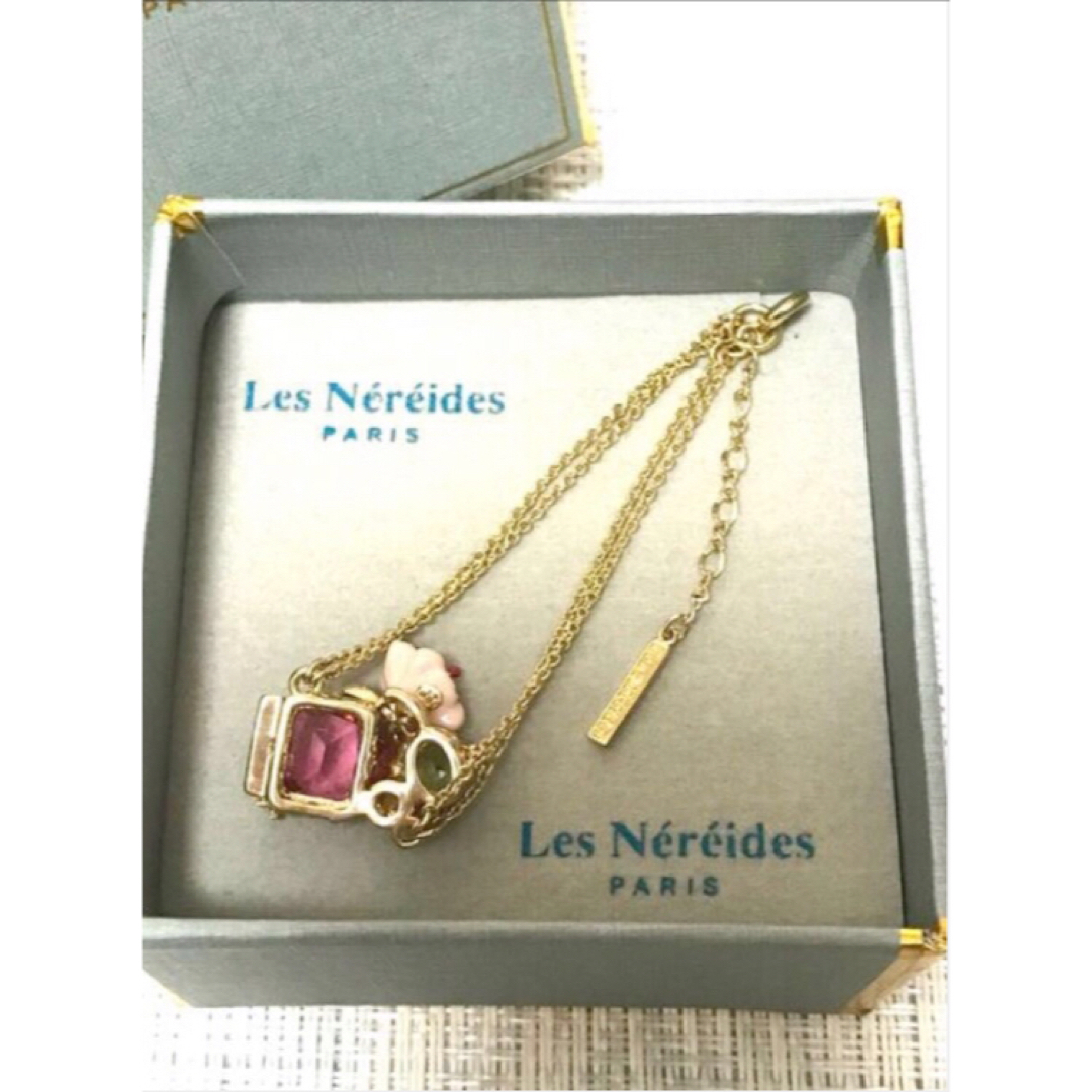 Les Nereides(レネレイド)のLes Nereides レネレイド フラワー ブレスレット レディースのアクセサリー(ブレスレット/バングル)の商品写真