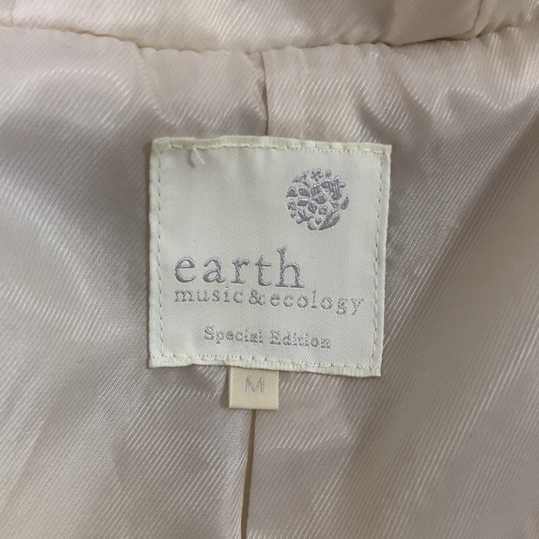 earth music & ecology(アースミュージックアンドエコロジー)の期間限定値引き中【超美品】earth music&ecology　ダッフルコート レディースのジャケット/アウター(ダッフルコート)の商品写真