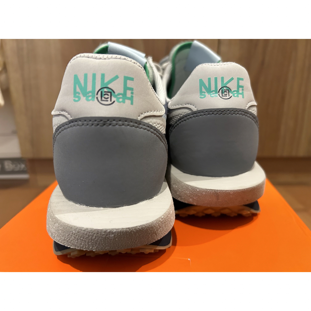NIKE(ナイキ)のクロット × サカイ × ナイキ LDワッフル グレー メンズの靴/シューズ(スニーカー)の商品写真