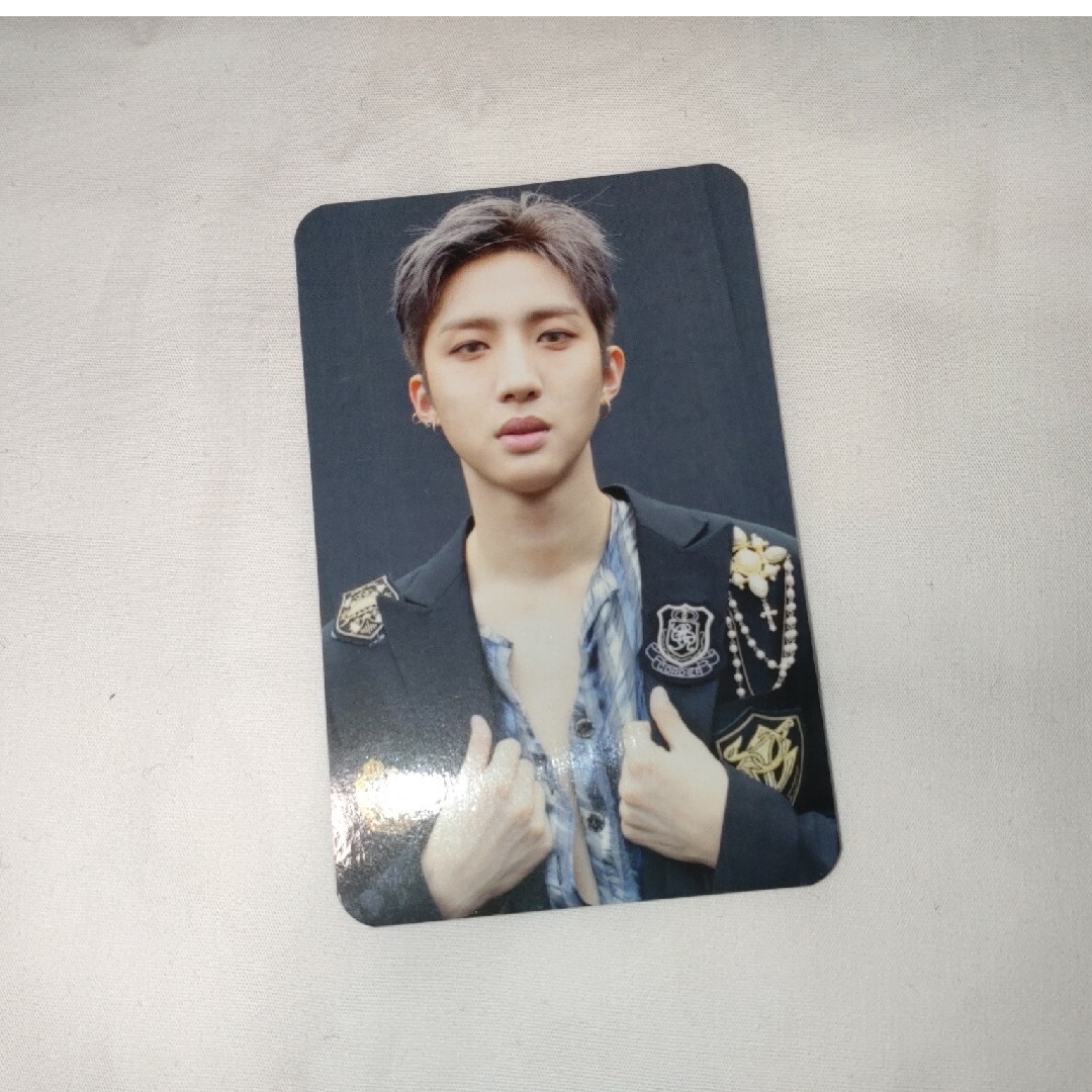 triple h PENTAGON フイ hui トレカ PHOTOCARD