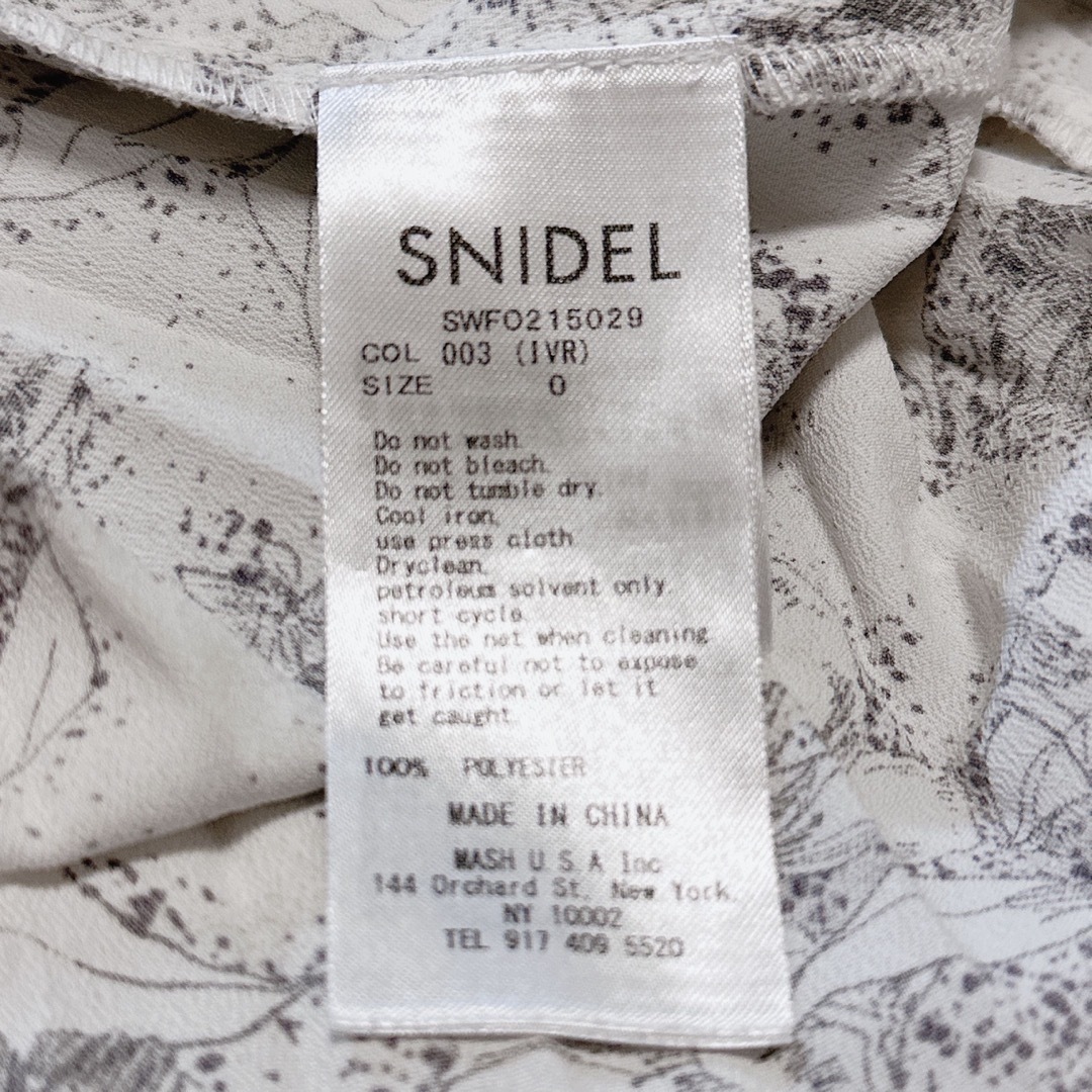 SNIDEL(スナイデル)のスナイデル バリエプリントプリーツブラウスワンピース レディースのワンピース(ロングワンピース/マキシワンピース)の商品写真