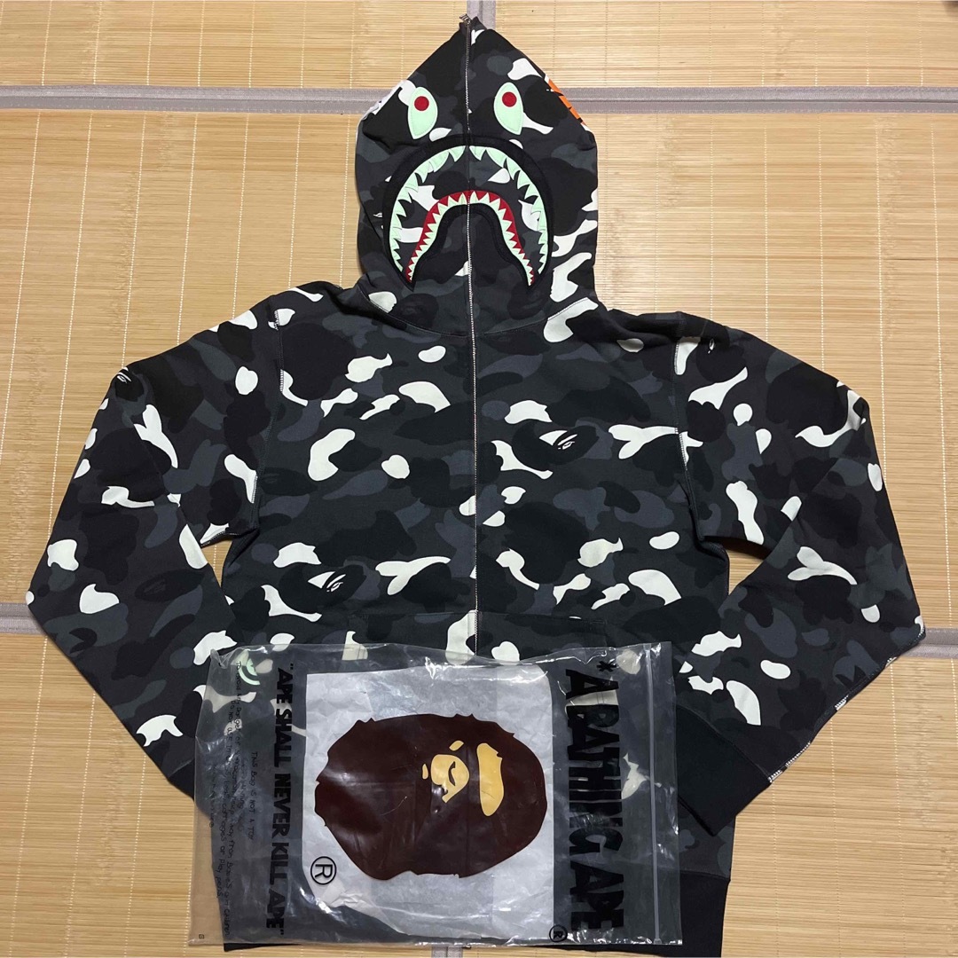 APE BAPE KAWS CITY CAMO SHARK HOODIE XL