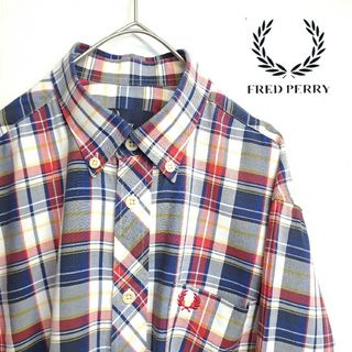 フレッドペリー(FRED PERRY)の【美品】FRED PERRY チェック柄 ボタンダウン 長袖 シャツ S(シャツ)