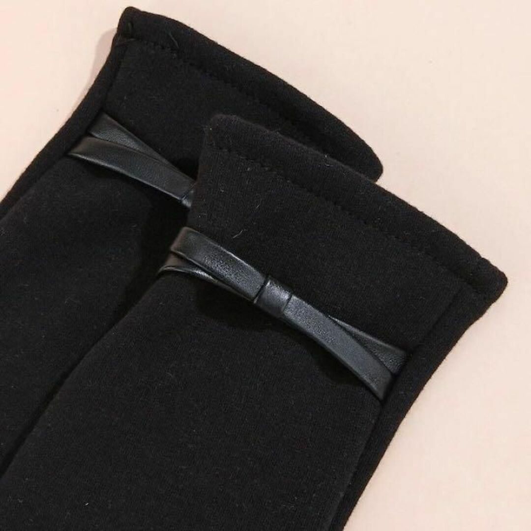 【匿名配送】新品　未使用　リボン付き タッチパネル対応 ブラック スマホ対応 レディースのファッション小物(手袋)の商品写真