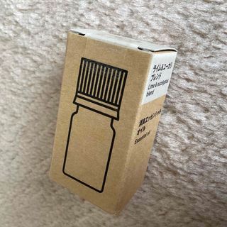 ムジルシリョウヒン(MUJI (無印良品))の無印良品　消臭　エッセンシャルオイル　ライム＆ユーカリブレンド　10mL 未使用(エッセンシャルオイル（精油）)