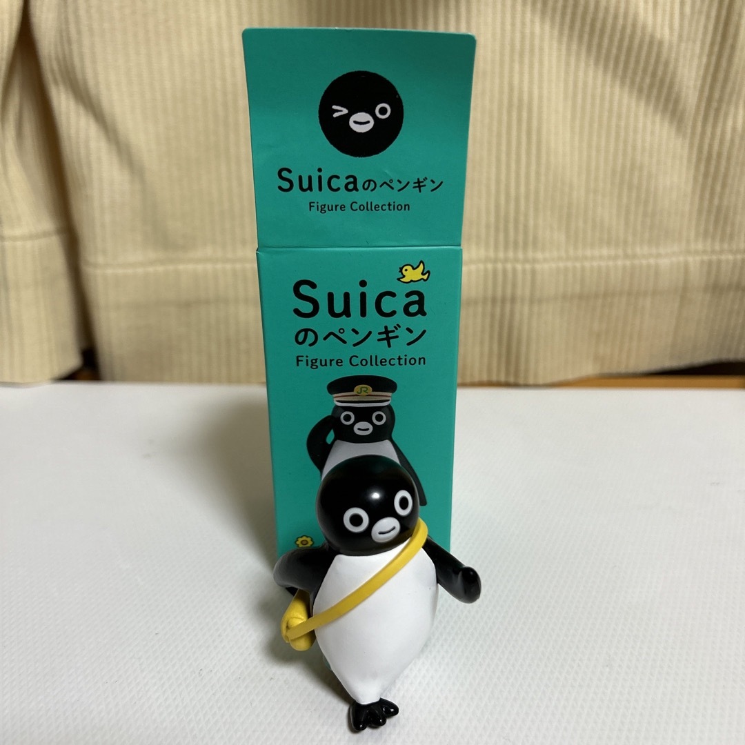 Suicaのペンギン　フィギュア　コレクション　おでかけ　新品、未開封品。 エンタメ/ホビーのおもちゃ/ぬいぐるみ(キャラクターグッズ)の商品写真