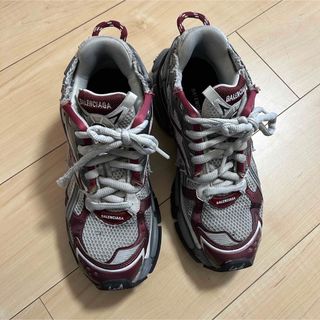 BALENCIAGA(スニーカー ・ シルバー/銀色系)のフリマアイテム一覧 BALENCIAGA(スニーカー ・ シルバー/銀色系)のフリマアイテム一覧