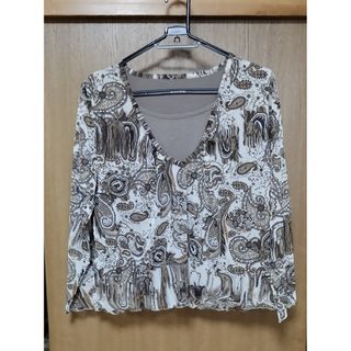 シマムラ(しまむら)のレディース　トップス　秋冬　ロングTシャツ　カットソー　格安　ボヘミアン　古着(Tシャツ(長袖/七分))