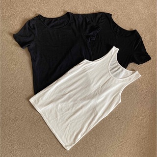 ユニクロ(UNIQLO)のインナーシャツ３枚セット160(下着)