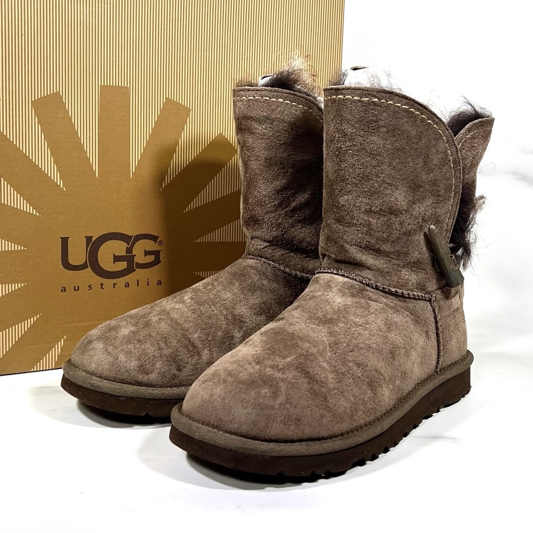 美品！ UGG アグ ムートンブーツ-