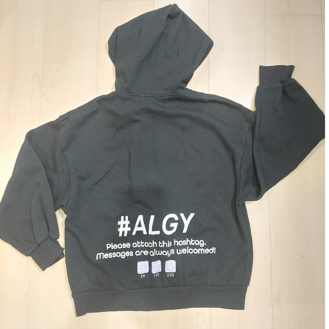 ALGY(アルジー)のALGY　パーカー　黒　M 160 キッズ/ベビー/マタニティのキッズ服女の子用(90cm~)(ジャケット/上着)の商品写真
