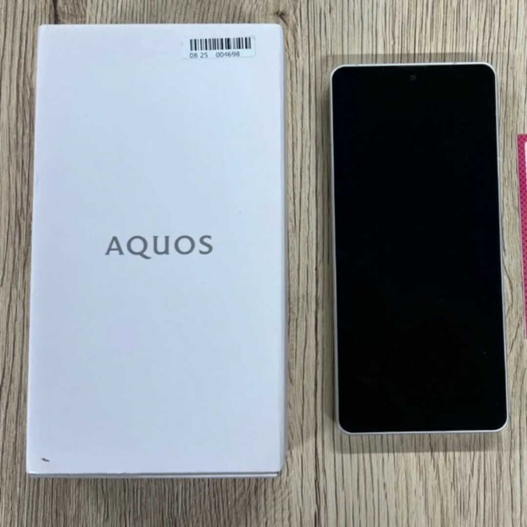 AQUOS(アクオス)のAQUOS sense6s SH-RM19s 64GBSIMフリー 楽天モバイル スマホ/家電/カメラのスマートフォン/携帯電話(スマートフォン本体)の商品写真