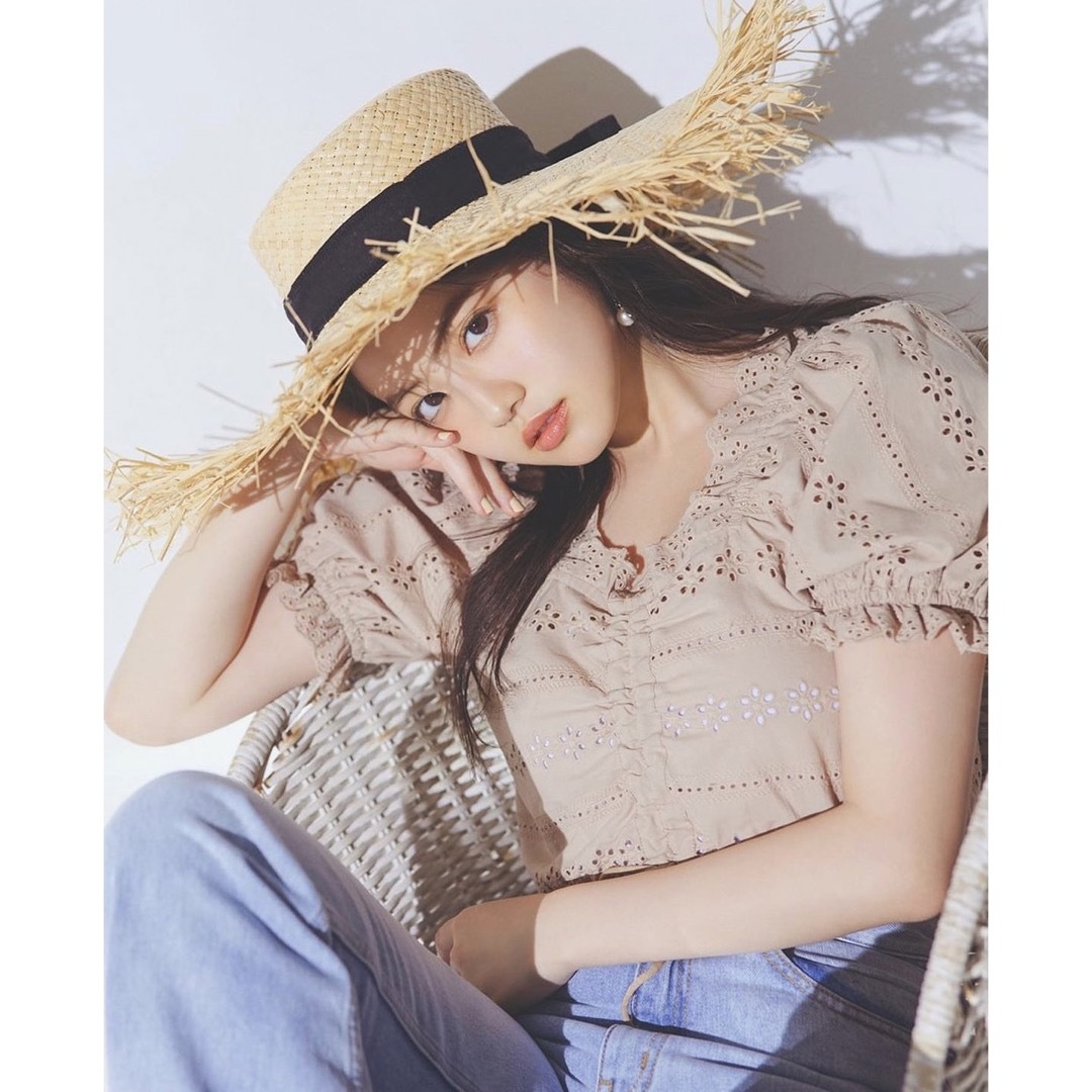 GRL - 【新品】 GRLグレイル 今田美桜 スクエアネックコットンレース ... コットンレーストップス1