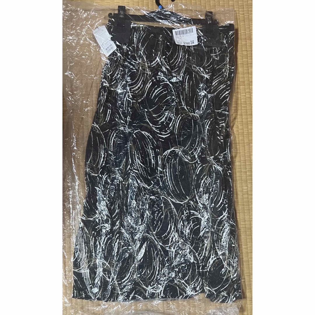 GGD(ジージーディー)のGGD プリーツサークルプリントサイドギャザースカート  レディースのスカート(ロングスカート)の商品写真