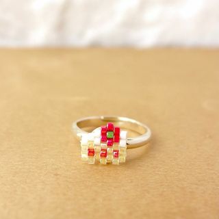 【ハンドメイド】いちごショートケーキ リング 【フリーサイズ】(リング)