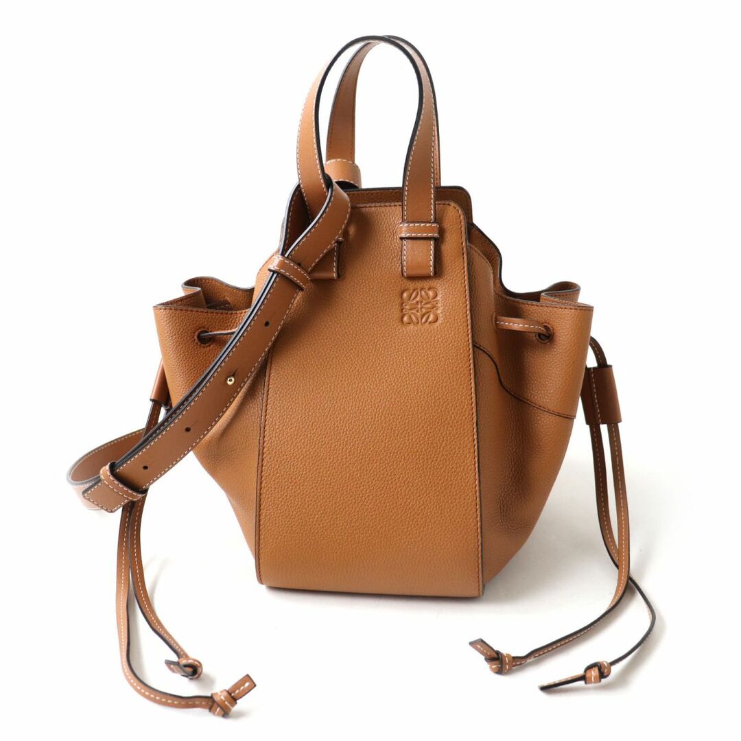 ロエベ　ショルダーバッグ　レザー　スペイン製　LOEWE