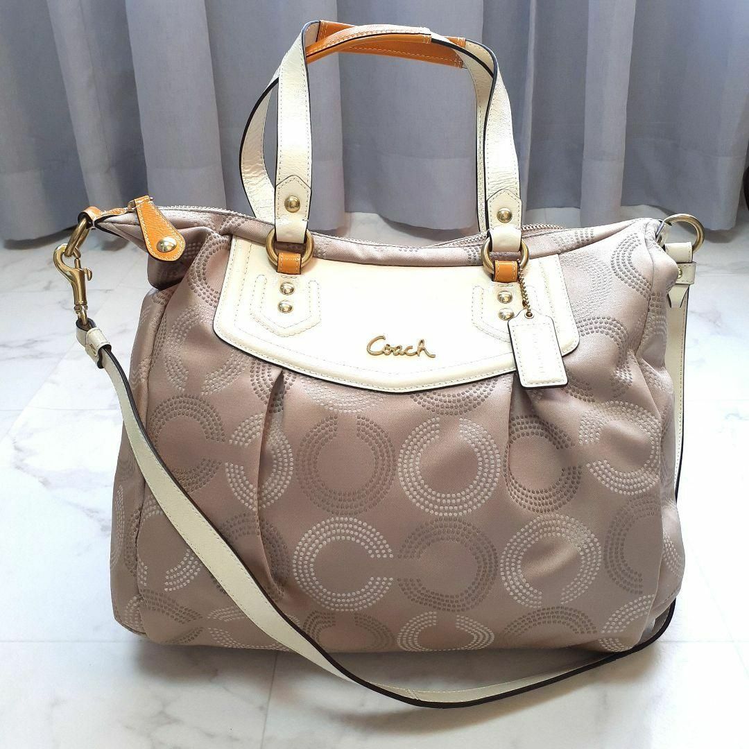 美品 COACH ショルダーバッグ