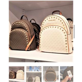 マイケルコース(Michael Kors)のマイケルコース　Michael Kors スタッズ　リュック(ショルダーバッグ)