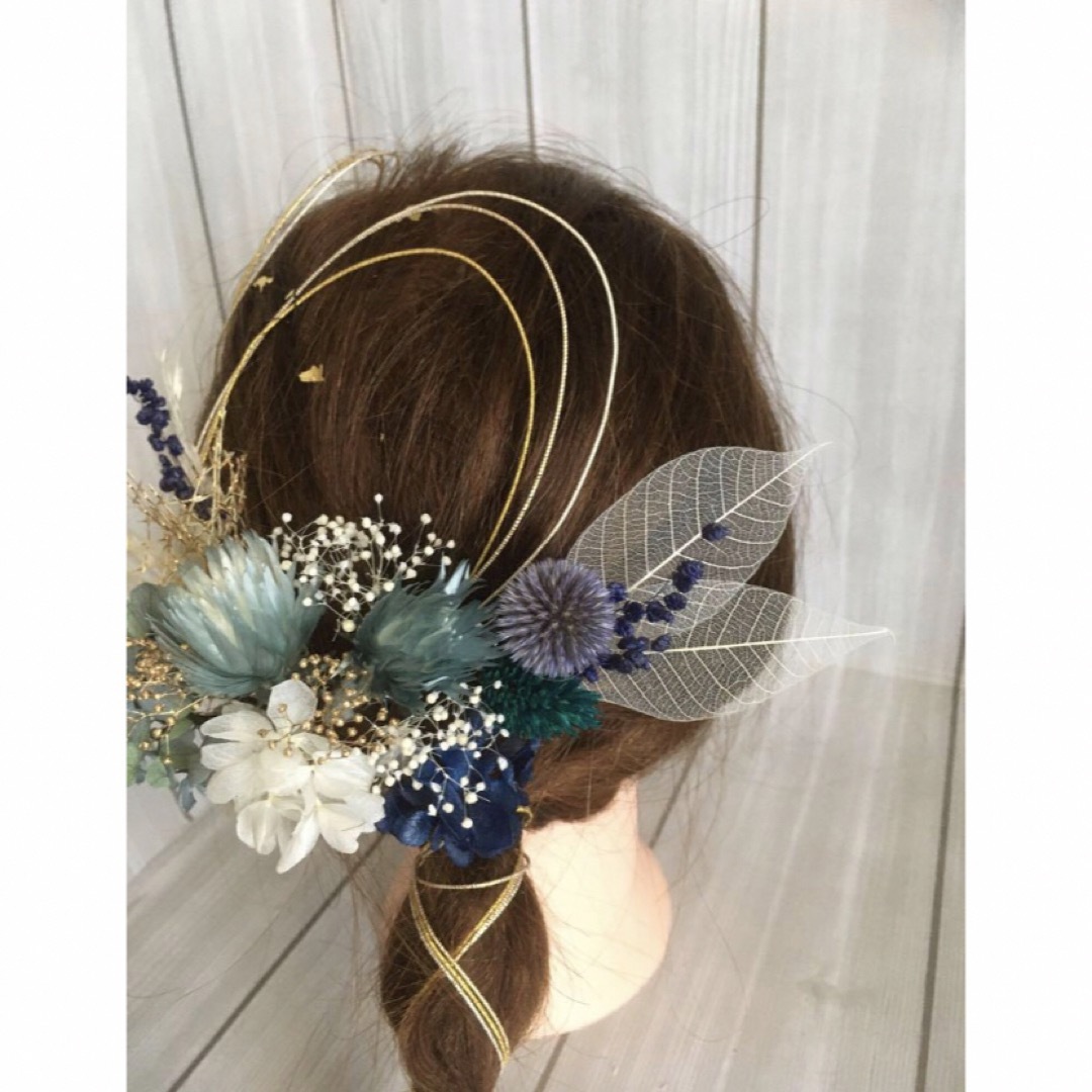 再販　髪飾り　水引　ドライフラワー　くすみブルー　青白金　成人式　卒業式　結婚式 ハンドメイドのアクセサリー(ヘアアクセサリー)の商品写真