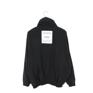 ヴェトモン(VETEMENTS)のvetements ジャケット(ナイロンジャケット)