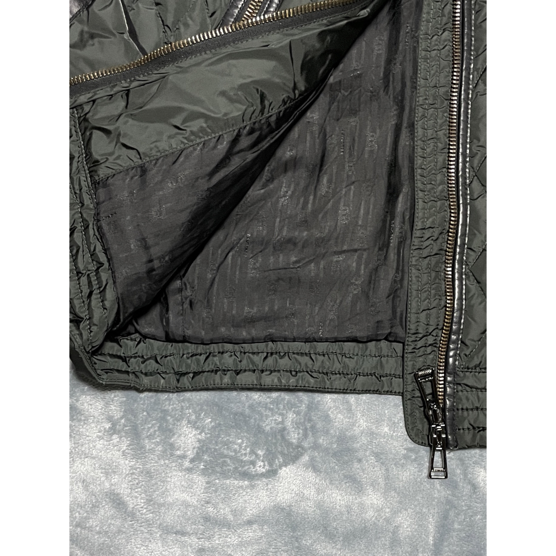 BELSTAFF(ベルスタッフ)のBELSTAFF ベルスタッフ キルティングジャケット ファー付き ライダース メンズのジャケット/アウター(ライダースジャケット)の商品写真