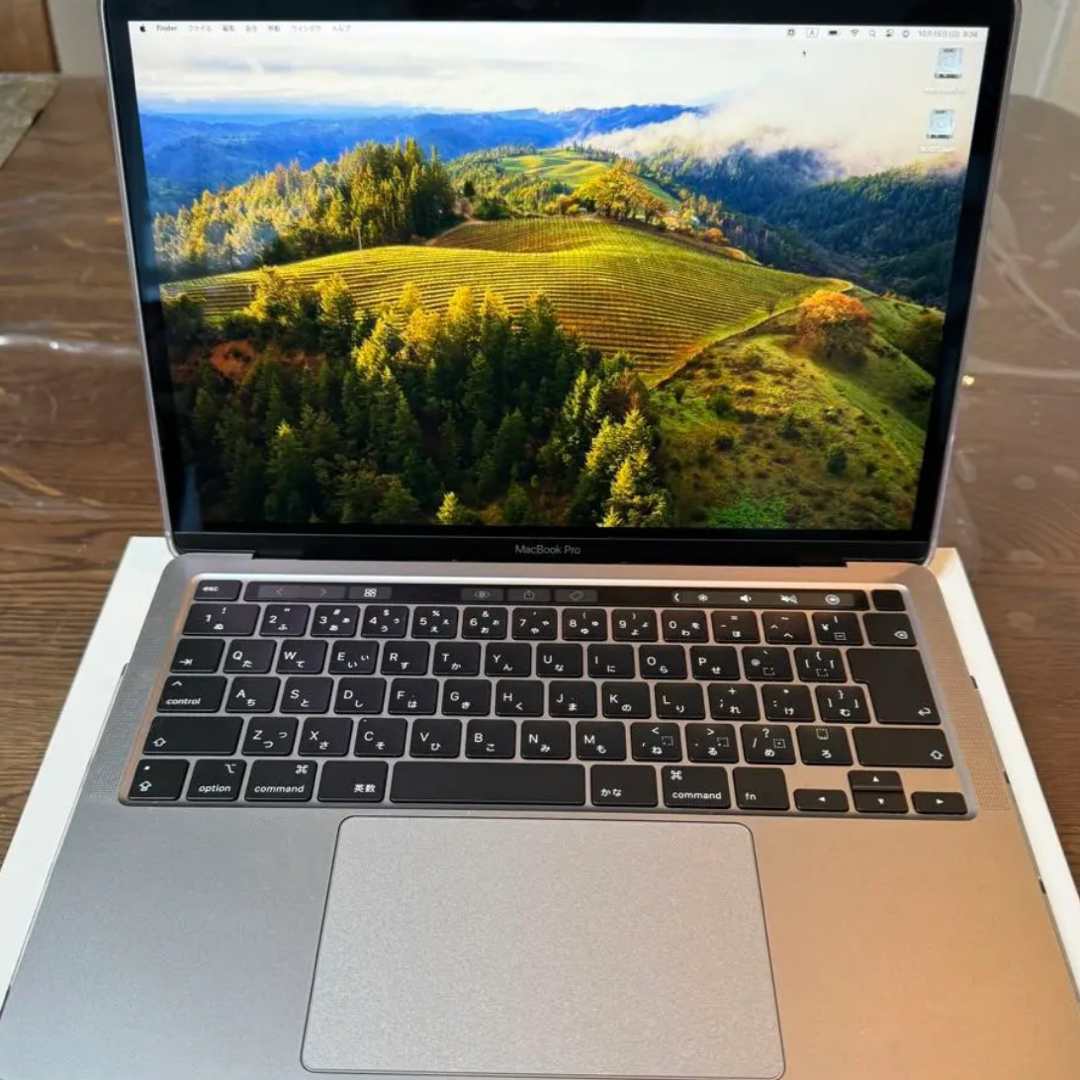 超美品 MacBook Pro 13, Core i5 16GB 512G