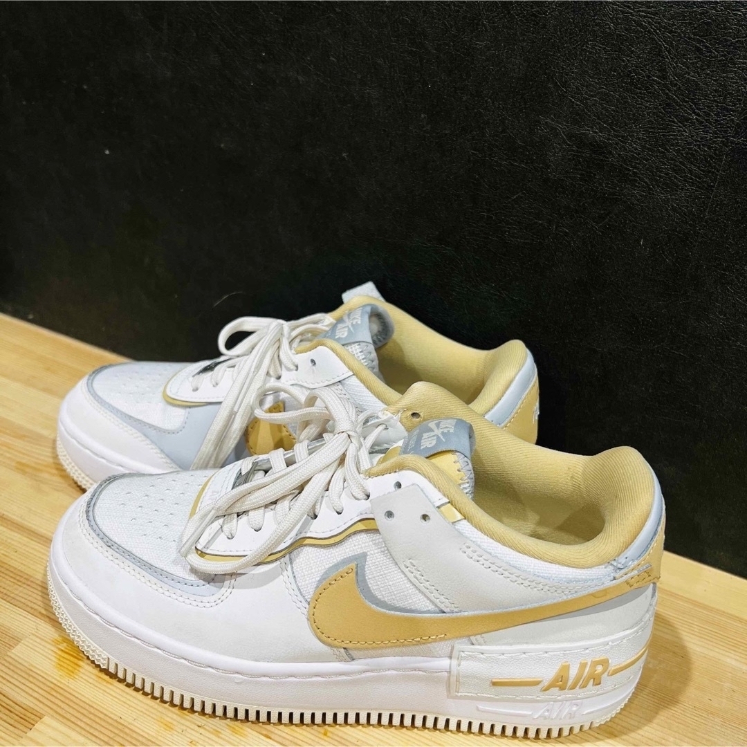 W AF 1 SHADOW スニーカー　NIKE ベージュ　23 23.5