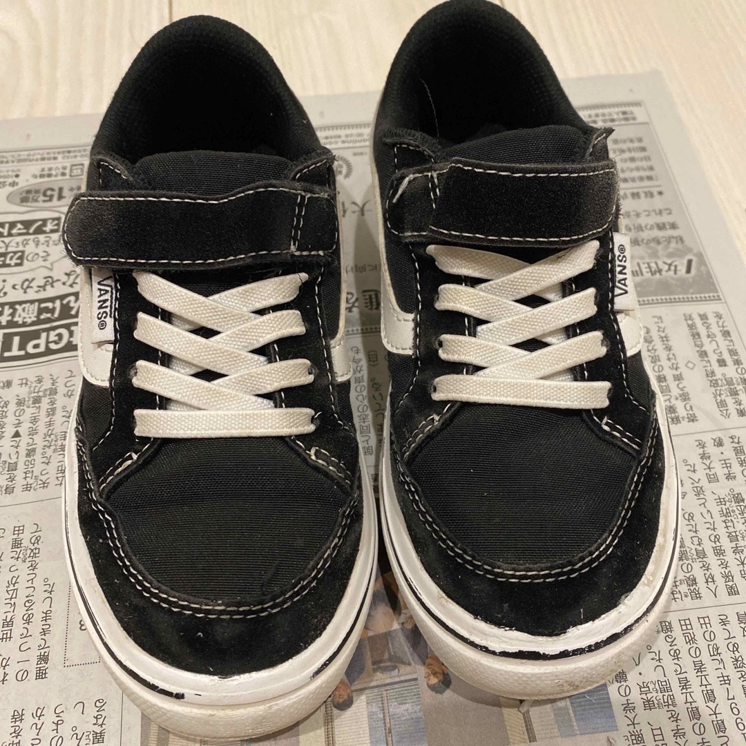 VANS(ヴァンズ)のvans スニーカー キッズ/ベビー/マタニティのキッズ靴/シューズ(15cm~)(スニーカー)の商品写真