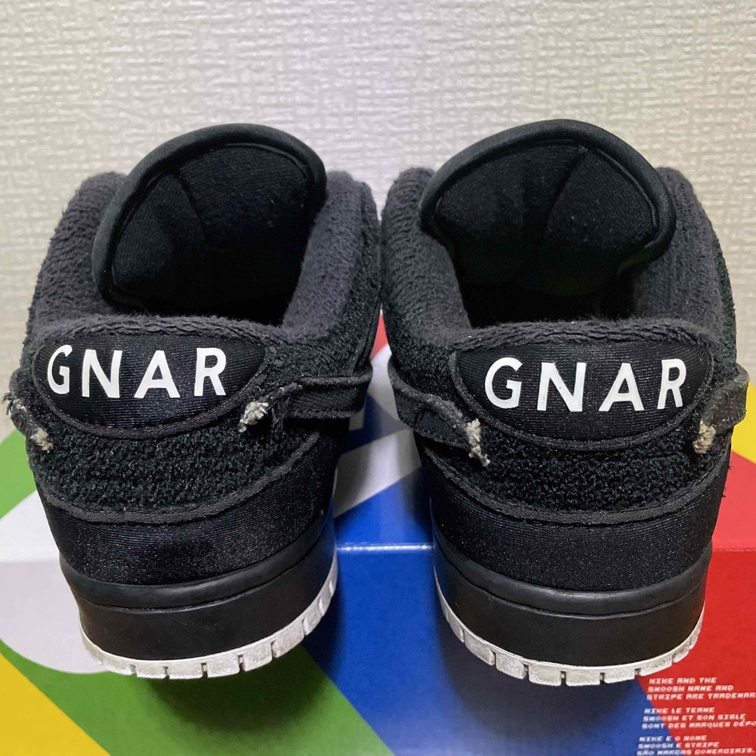 NIKE(ナイキ)のGnarhunters × Nike SB Dunk Low メンズの靴/シューズ(スニーカー)の商品写真