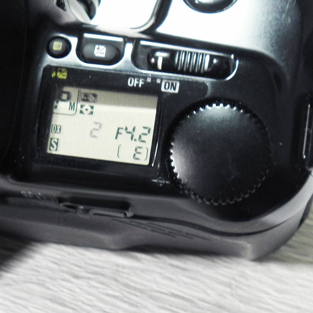 Nikon(ニコン)の‭ニコン F-601 QD一眼レフカメラ【動作良品】ニコンF60おまけ付 スマホ/家電/カメラのカメラ(フィルムカメラ)の商品写真