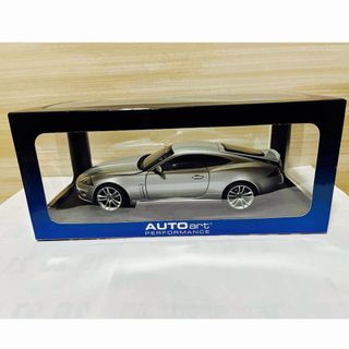 オートアート AUTOart   2007 1/18ジャガーXKクーペ2006